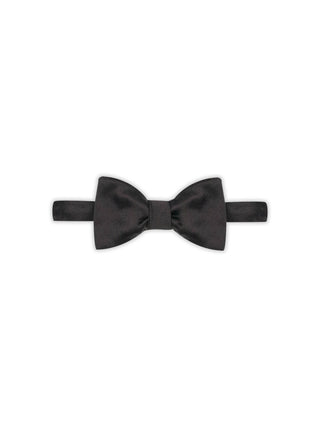 Classic bow tie