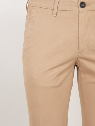 Pantaloni chino in cotone