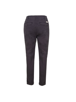 Pantaloni chino con pinces