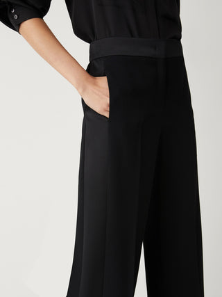 Pantaloni cropped