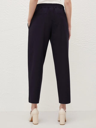 Pantaloni jogger