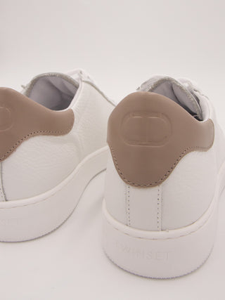 Sneakers in pelle con oval t