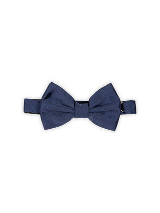 Classic bow tie