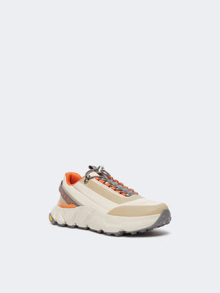 Sneaker in rete tecnica