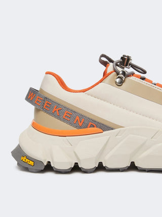 Sneaker in rete tecnica