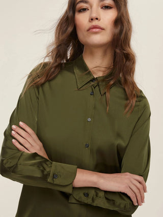 Camicia in raso leggero