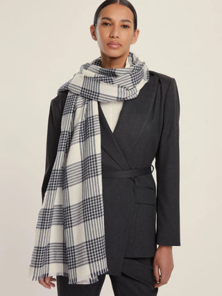 Stola con filo di lurex