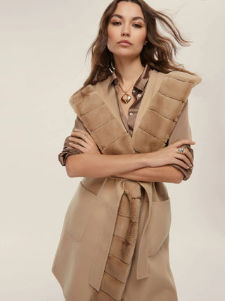Gilet con cintura