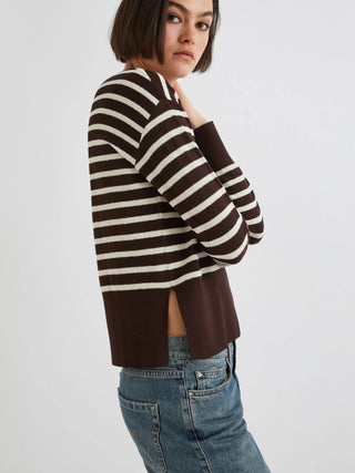 Maglia con righe bouclé