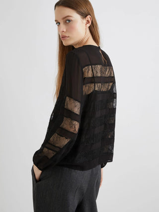 Blusa in georgette con pizzo