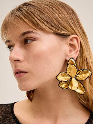 Orecchini fiore over con smalto