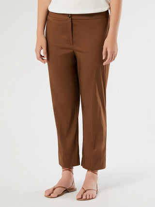 Pantaloni slim fit in cotone e nylon