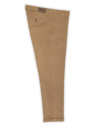 Pantaloni chino mucha