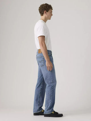 Jeans 555™ lightweight dritti taglio comodo