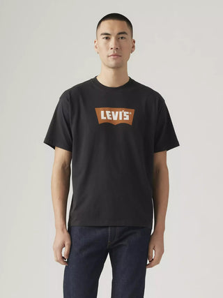 T-shirt vintage con grafica batwing