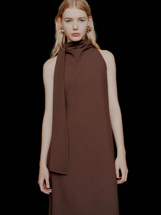 Abito longuette in envers satin