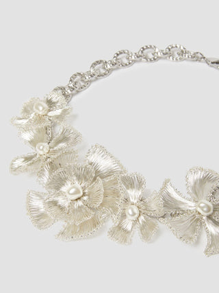 Collana girocollo con fiori crochet