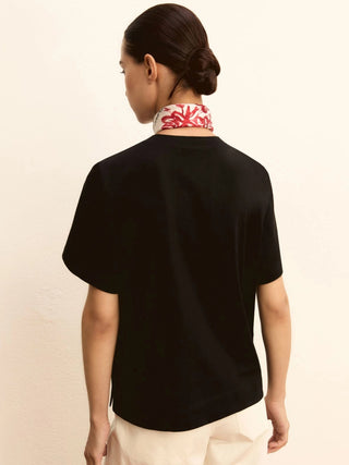 T-shirt in jersey con foulard