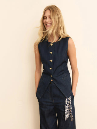 Gilet aderente in denim