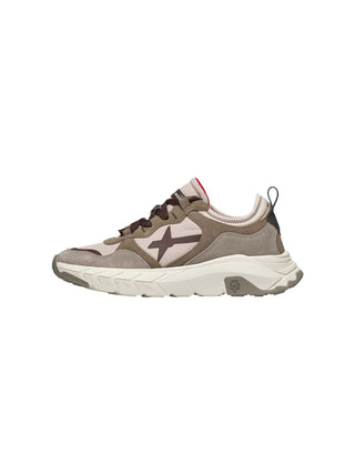 Sneakers in suede e tessuto tecnico