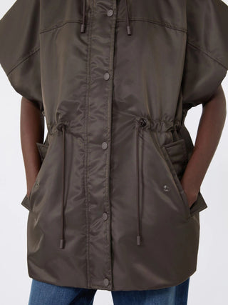 Gilet imbottito in twill antigoccia