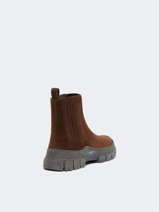 Chelsea boot in pelle scamosciata