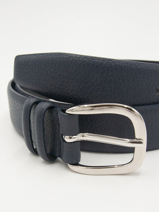 Hammered leather belt